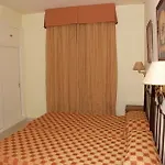 Ecuador Park Apartment *