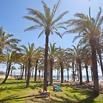 Ecuador Park Апартаменти Торремолінос