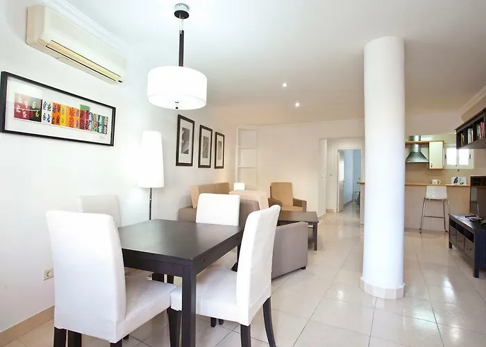 Ecuador Park טורמולינוס